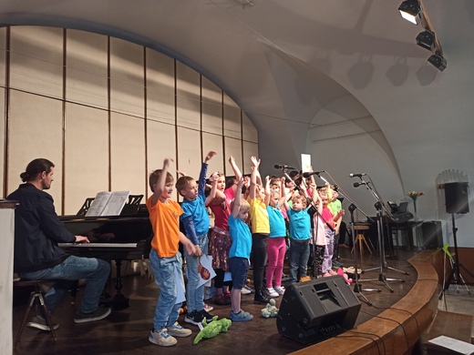 IMG_20230616_190929.jpg